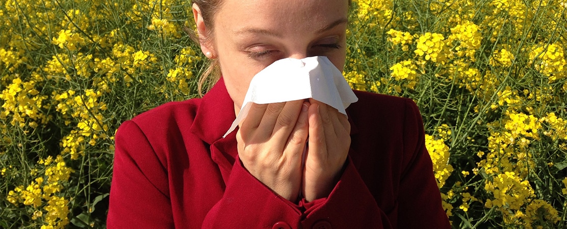 ¿Cómo afectan las alergias primaverales a tu salud bucodental?