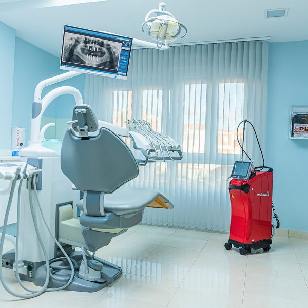 nuevas-instalaciones-clinica-dental-odontic-dra-maria-j-perez (39)